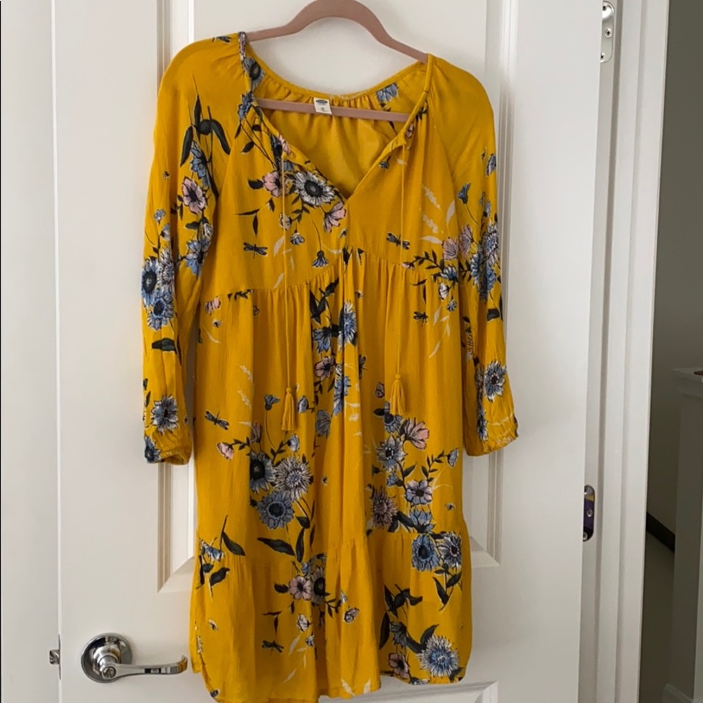Old navy yellow dress